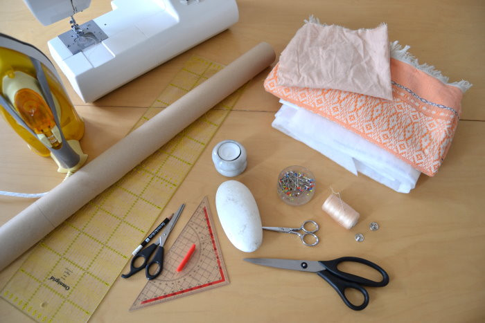 DIY Envelope Clutch Material und Werkzeug
