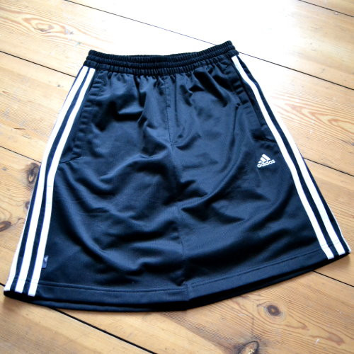 Aus rock shorts nähen Clearance