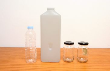 upcycling idee mit stoff nähen plastikflaschen gläser aufpimpen 4